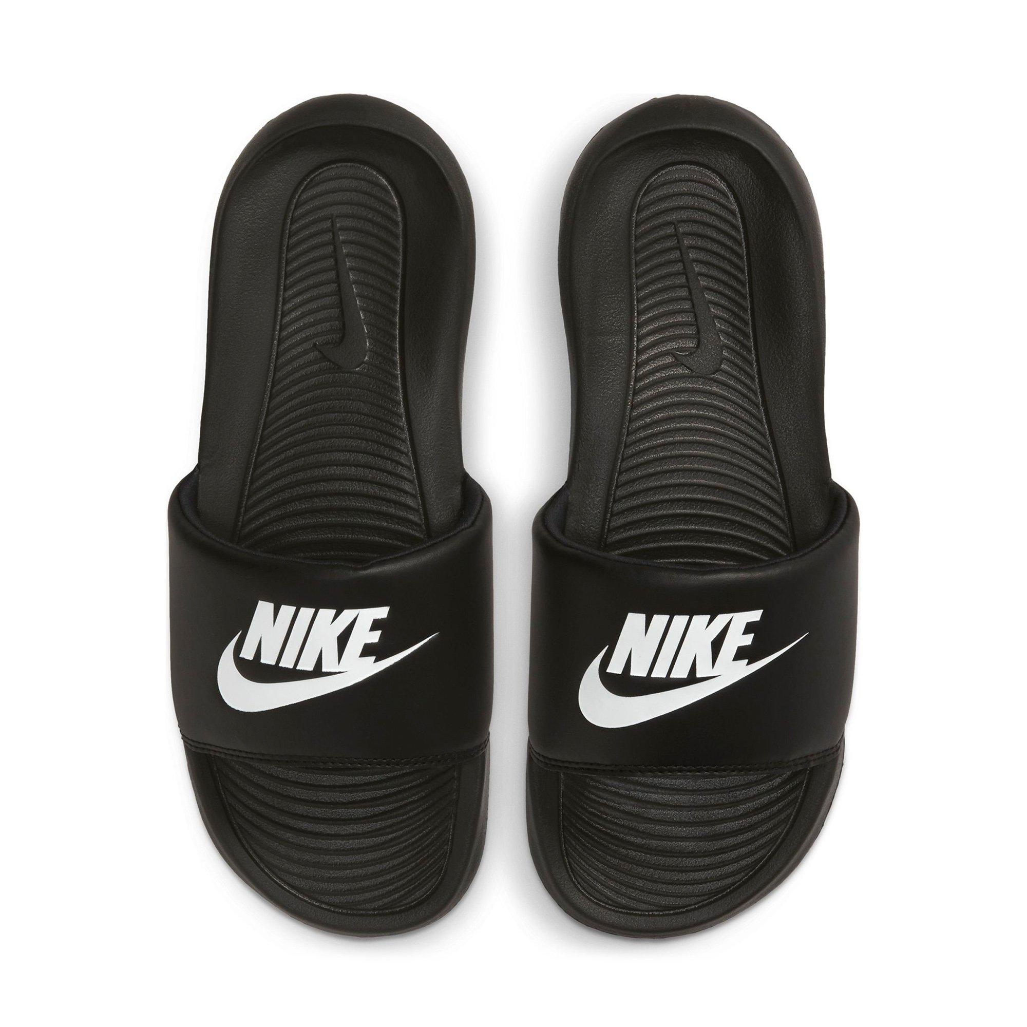 NIKE Wmns Victori One Slippers 