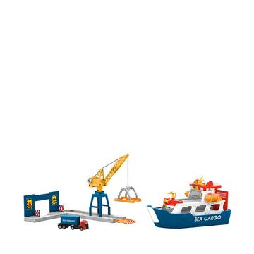 Navire cargo et grue portuaire