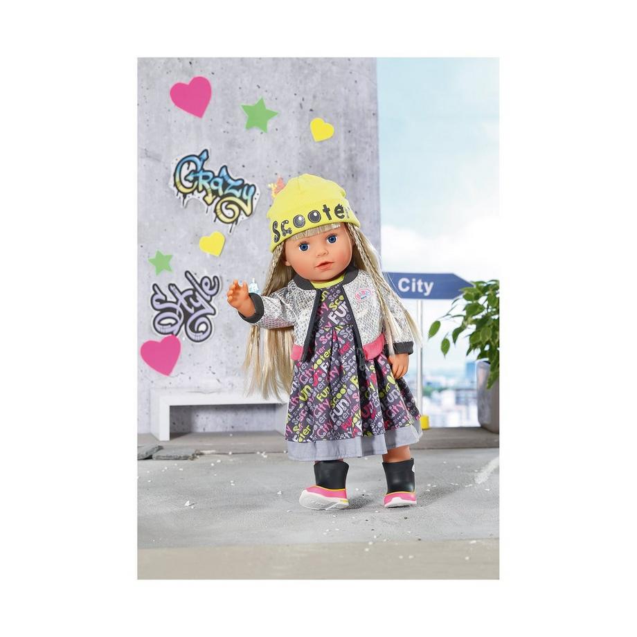 Zapf creation  Baby Born City Deluxe Style 