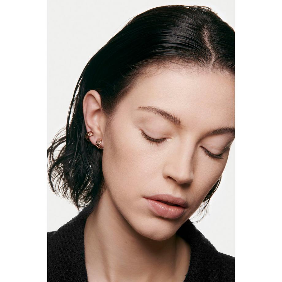 CHANEL ULTRA LE TEINT FLUIDE HAUTE TENUE - ULTRA CONFORT - FINI ZÉRO DÉFAUT 