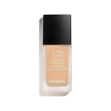 CHANEL ULTRA LE TEINT FLUID-FOUNDATION ULTRA-LANGER HALT - MAXIMALER TRAGEKOMFORT - MAKELLOSES FINISH 