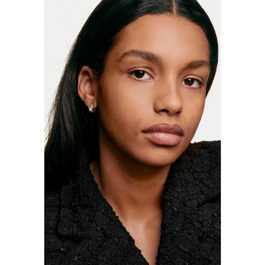 CHANEL ULTRA LE TEINT FLUIDE HAUTE TENUE - ULTRA CONFORT - FINI ZÉRO DÉFAUT 