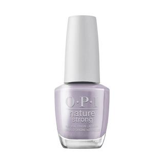 OPI NAT028 – Right as Rain – Nature Strong  