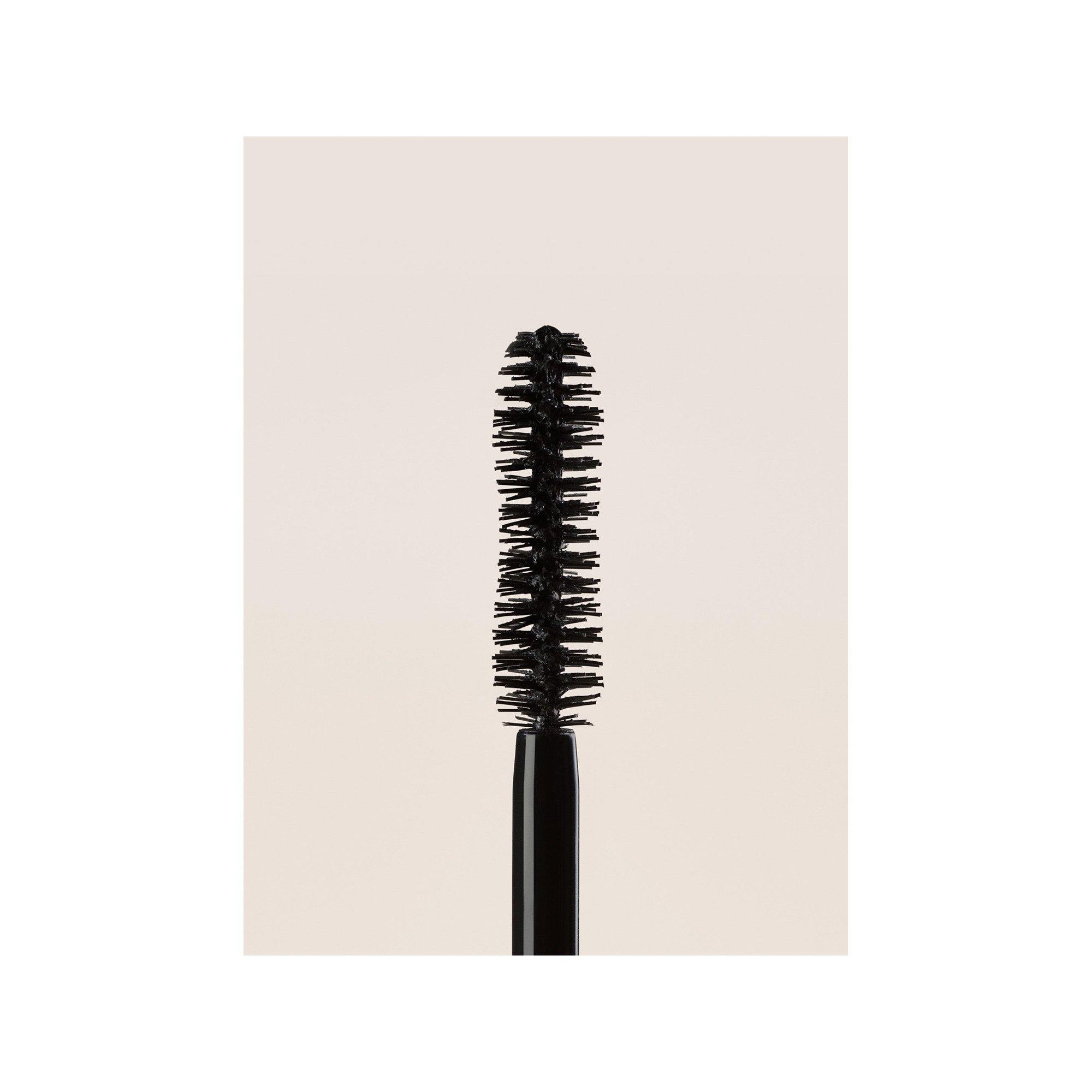 RARE BEAUTY Perfect strokes universal - Volumenmascara   