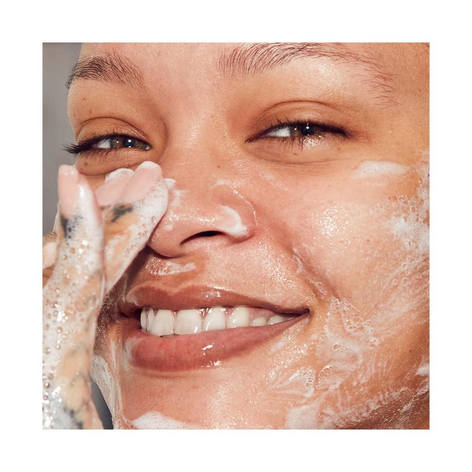 FENTY SKIN TOTAL CLEANS'R Mini Cleanser 