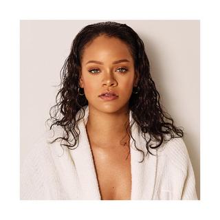 Fenty Beauty By Rihanna PRO FILT'R Pro Filt'r Soft Matte - Fond de teint longue tenue format voyage 