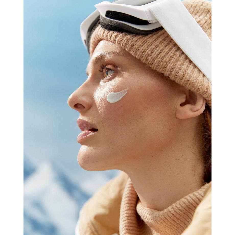 NIVEA SUN  Sun Alpin Sun Care Face Cream SPF 50 