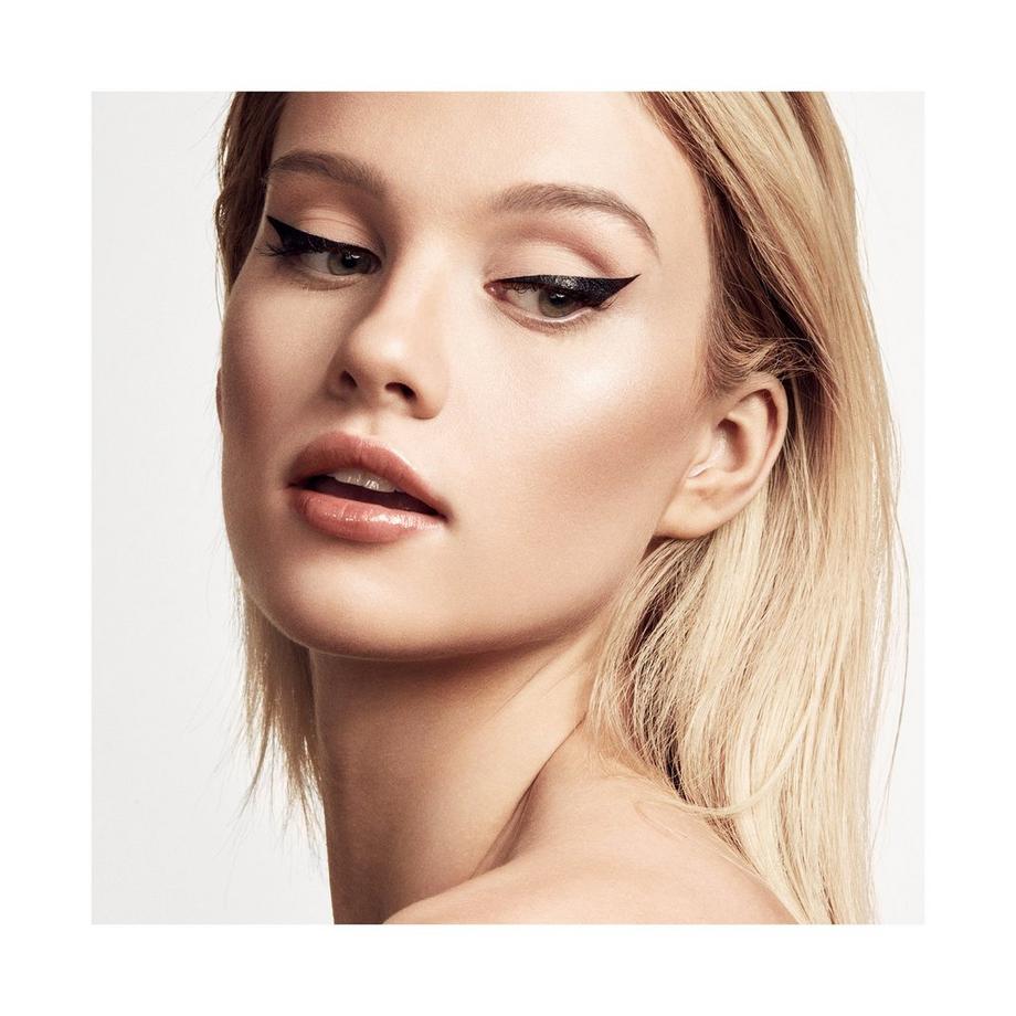 Fenty Beauty By Rihanna  Flyliner - Feutre Liquide longue tenue 