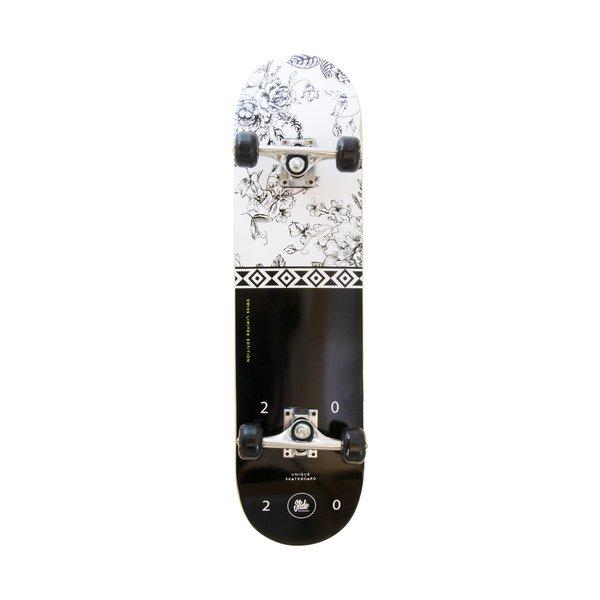 SLIDE Black & White 31″ Skateboard 