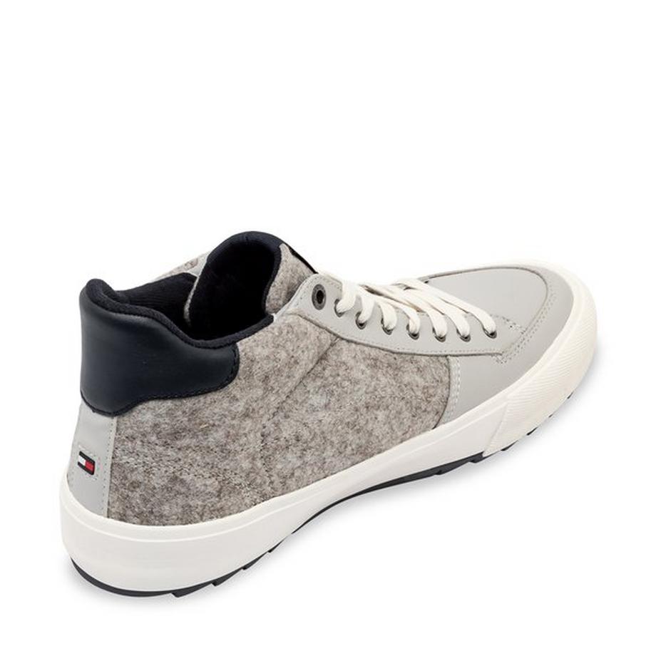 TOMMY HILFIGER Vulc Felt Chukka Sneakers, High Top 