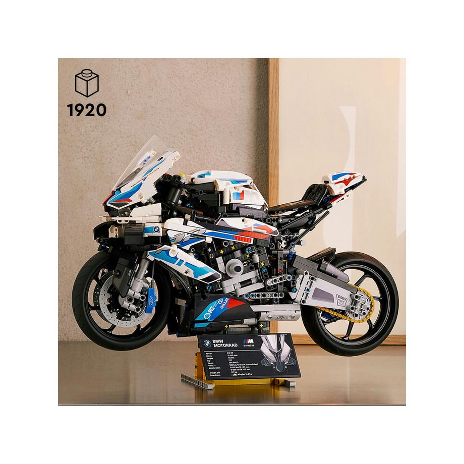 LEGO®  42130 BMW M 1000 RR 