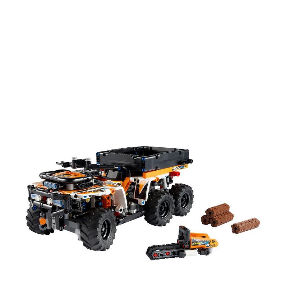 LEGO®  42139 Geländefahrzeug 