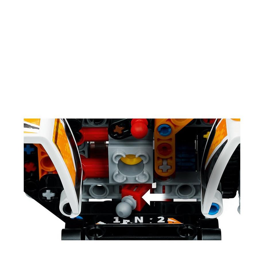 LEGO®  42139 Geländefahrzeug 