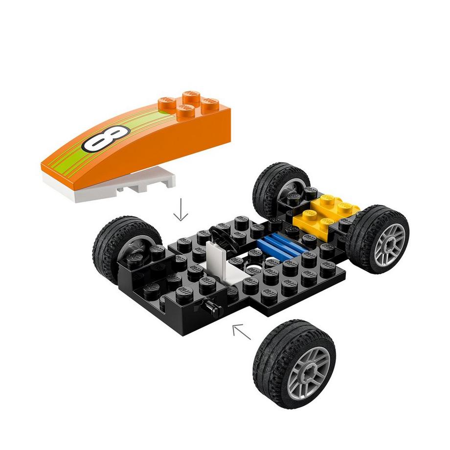 LEGO®  60322 La voiture de course 