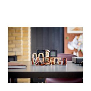 LEGO®  76397 Poudlard : le cours de défense 