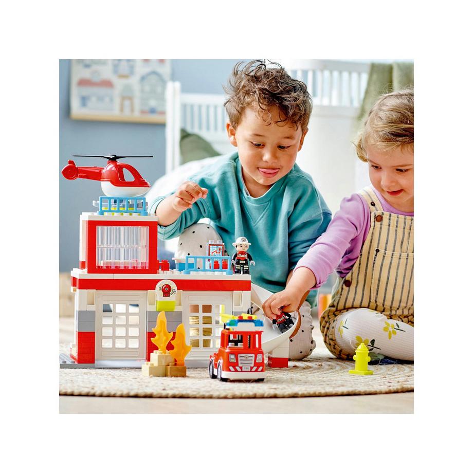 LEGO®  10970 Caserma dei Pompieri ed elicottero 