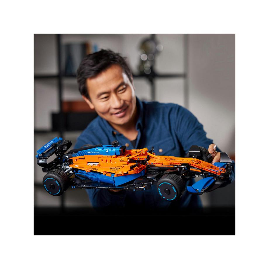 LEGO®  42141 Monoposto McLaren Formula 1™ 