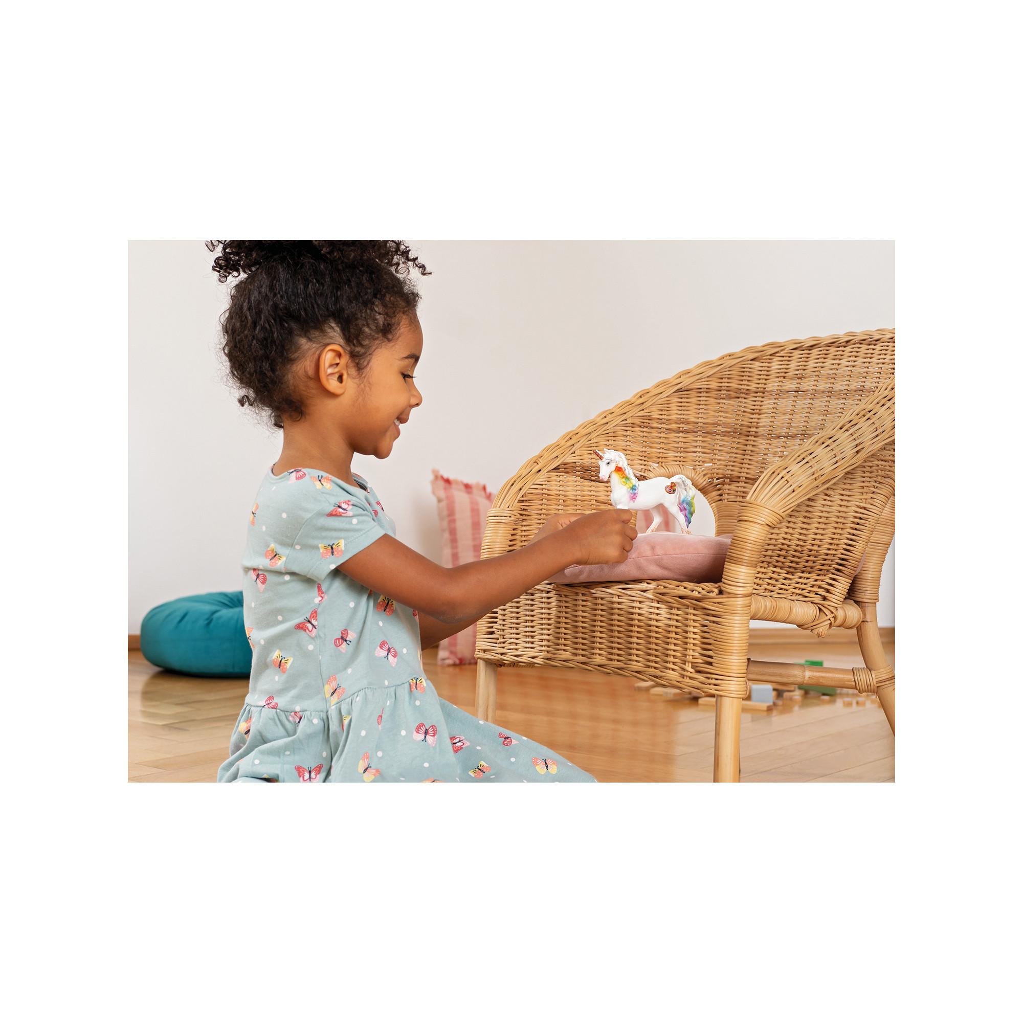 Schleich  70726 Regenbogeneinhorn, Stute 