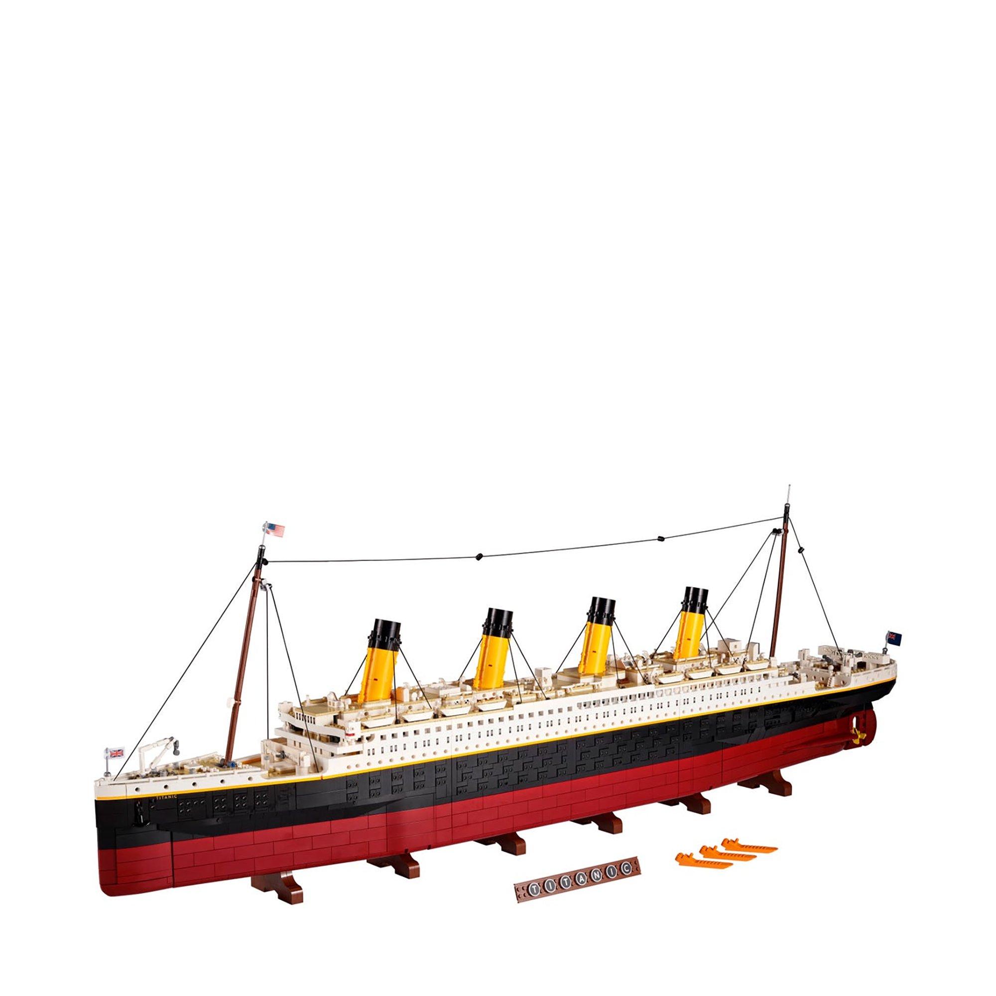 LEGO®  10294 Titanic 