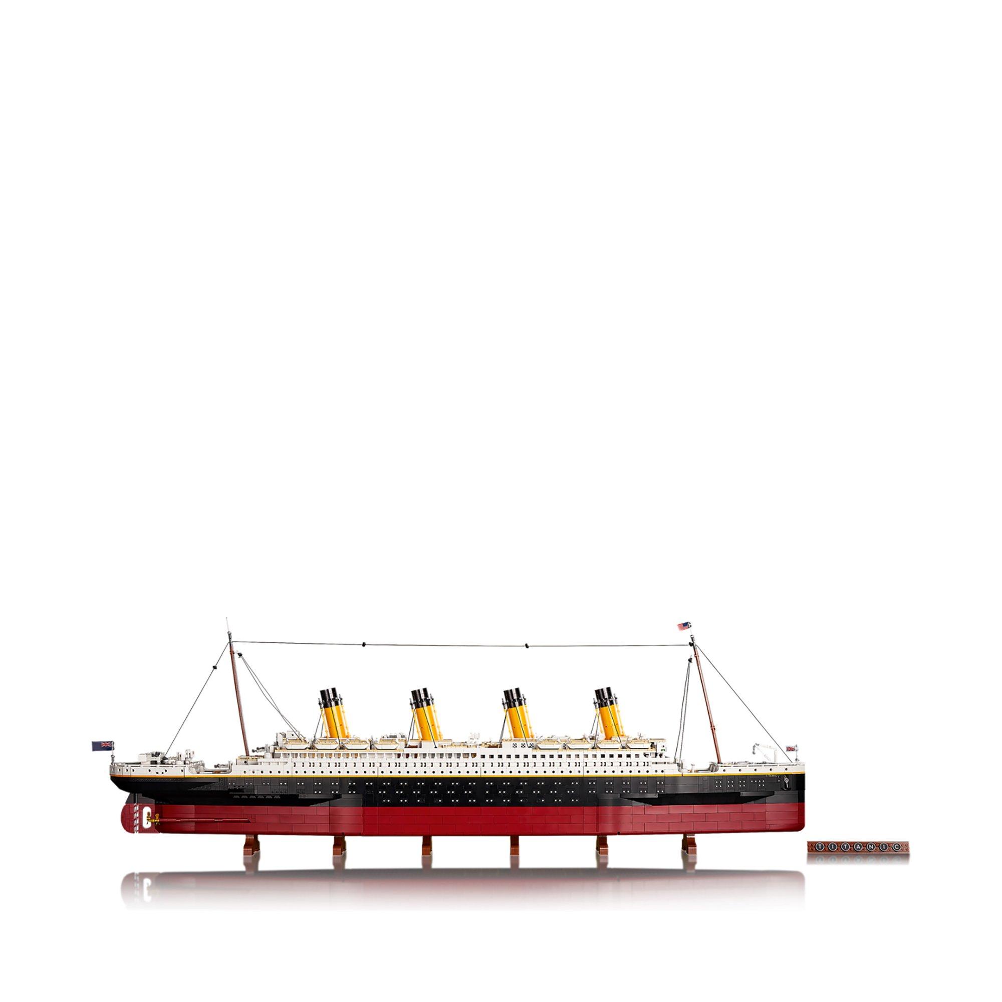 LEGO®  10294 Titanic 