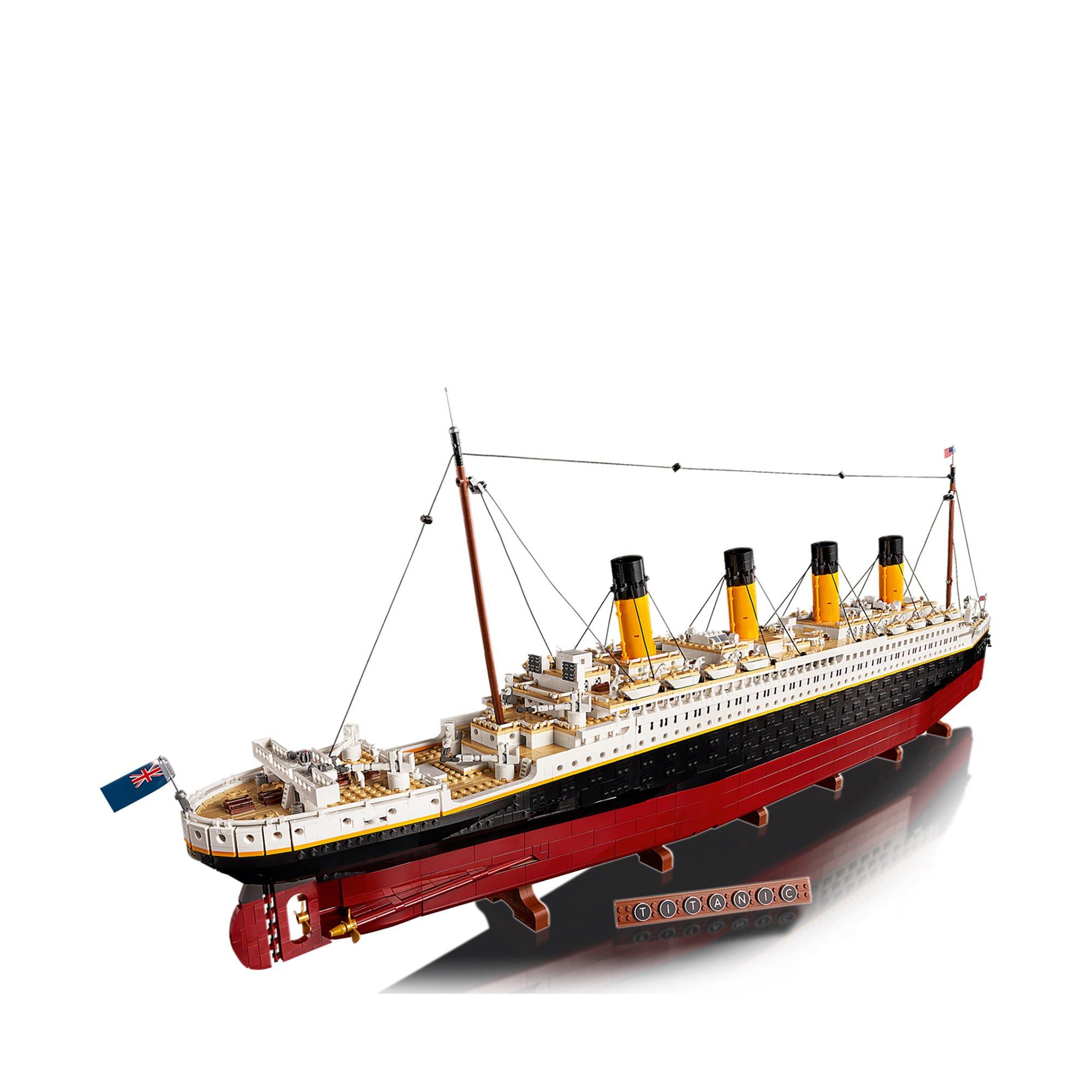 LEGO®  10294 Titanic 