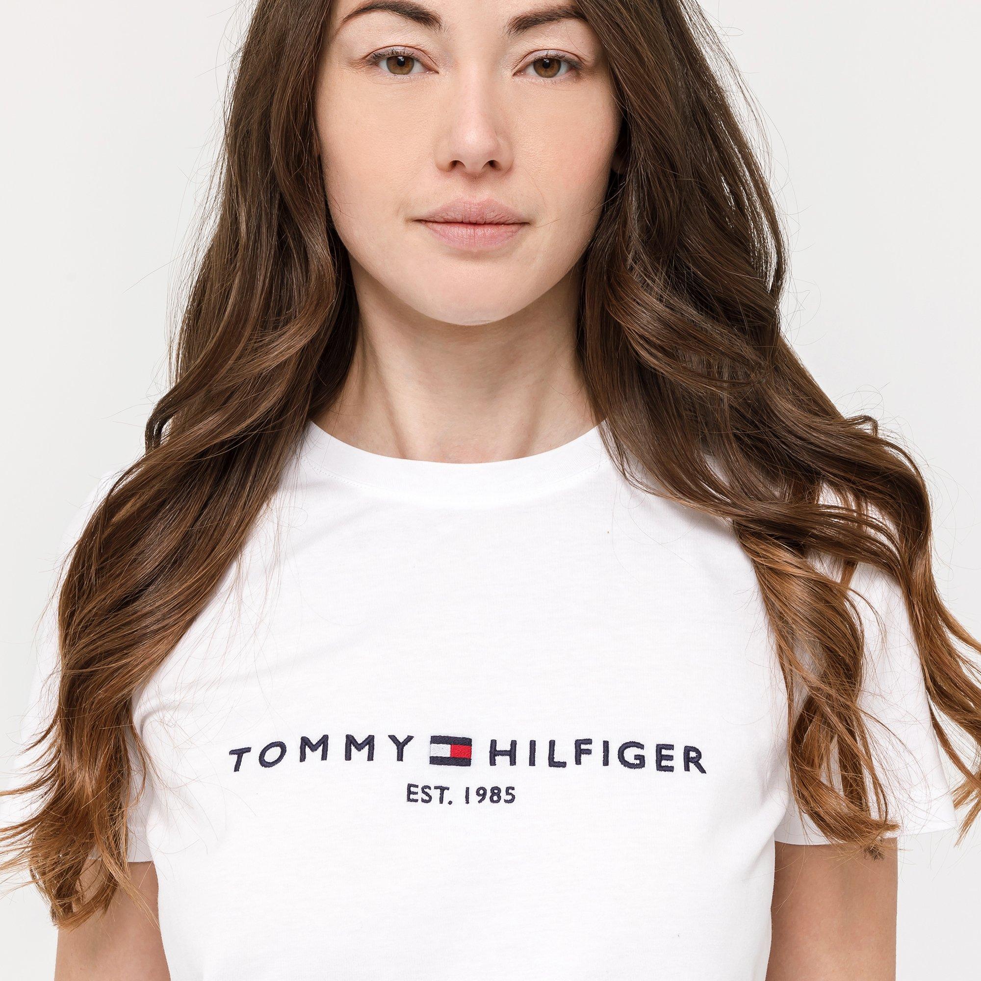 TOMMY HILFIGER Kurzarm T-Shirt mit Logo  