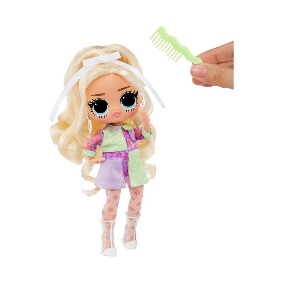 MGA  L.O.L. Surprise Tweens Goldie Twist Doll 