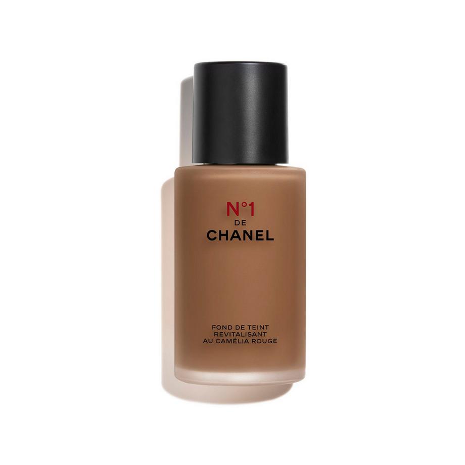 CHANEL N°1 DE CHANEL REVITALISIERENDE FOUNDATION VERLEIHT LEUCHTKRAFT - SPENDET FEUCHTIGKEIT - SCHÜTZT 