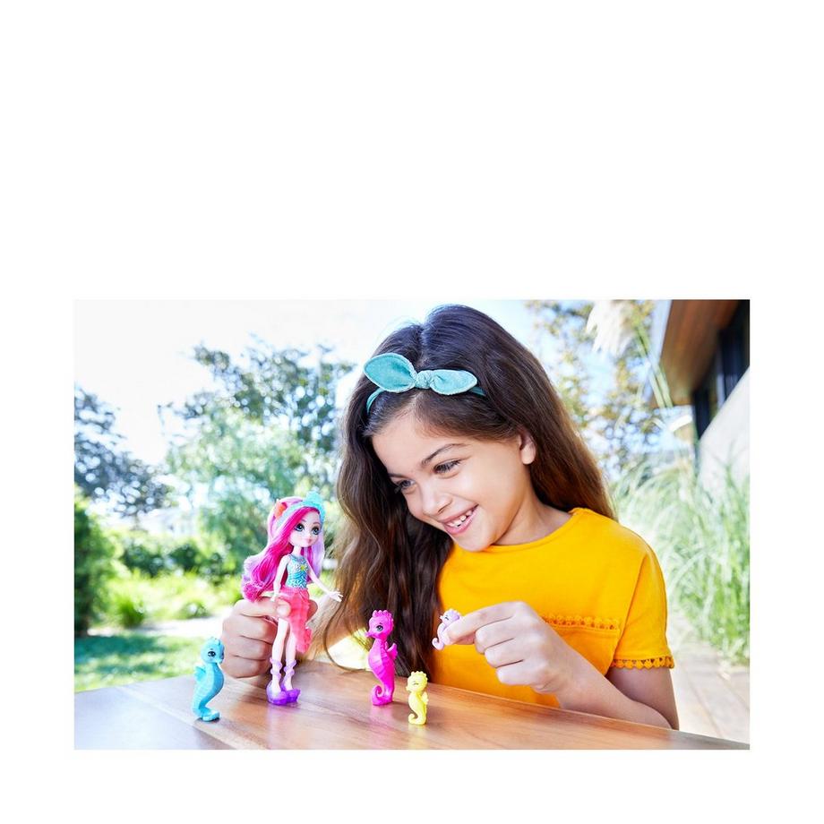 Enchantimals  Sedda Seahorse Doll con 4 figure di animali 