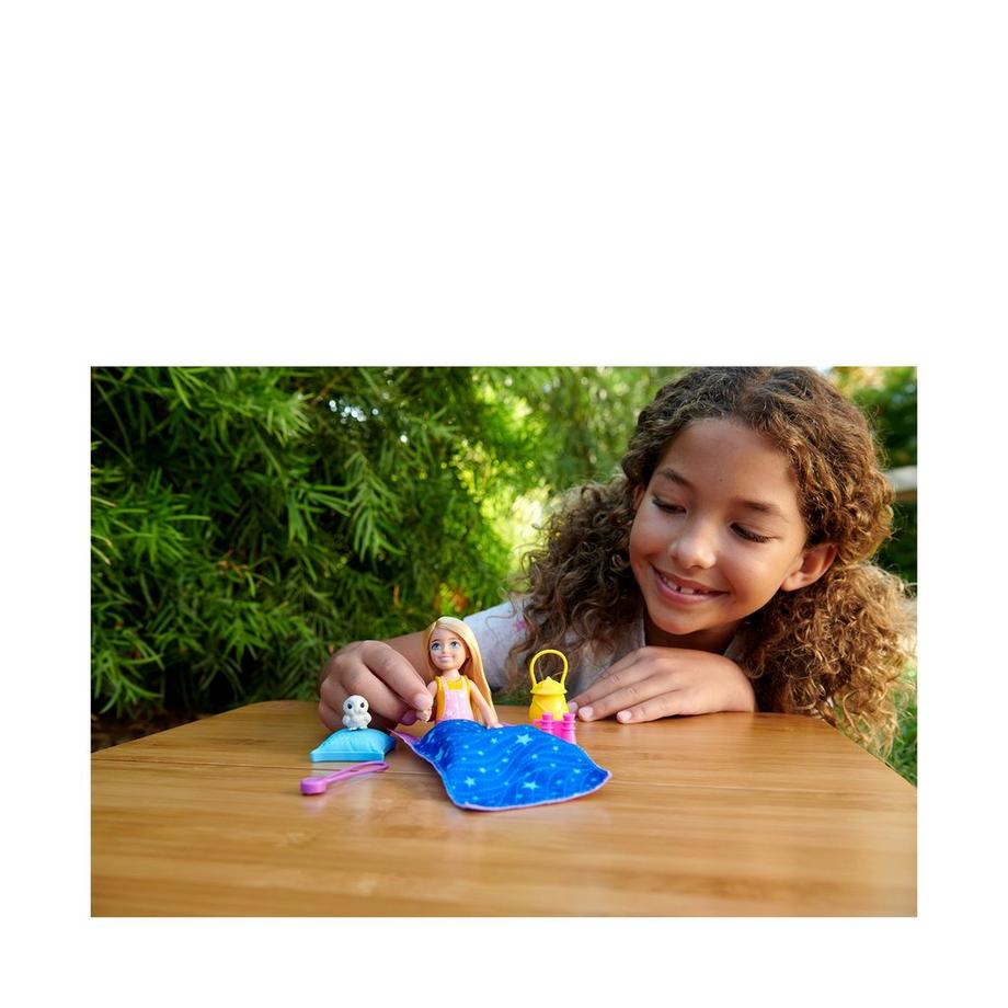 Barbie  "It takes two Camping" Chelsea Puppe inkl. Tier & Zubehör 