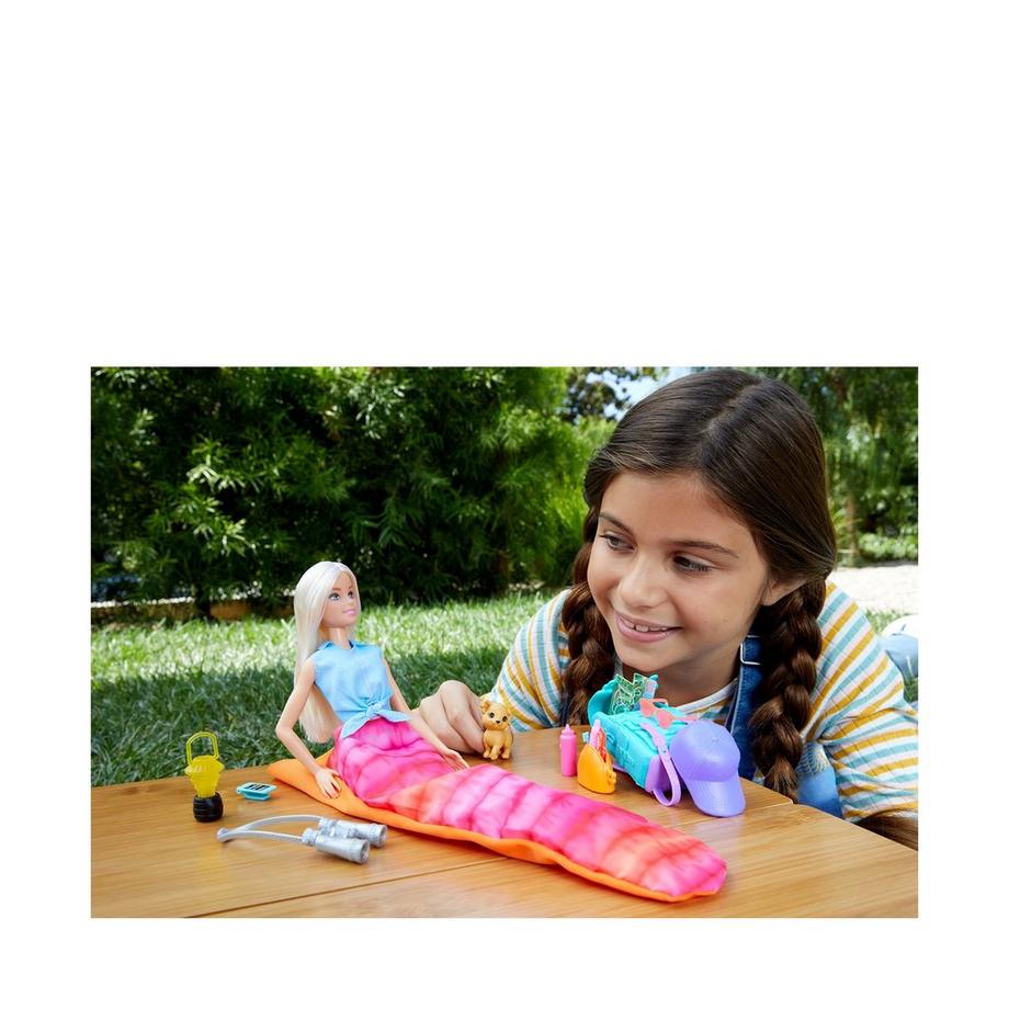 Barbie  "Ci vogliono due campeggi" Set incl. bambola Malibu, cane e accessori 