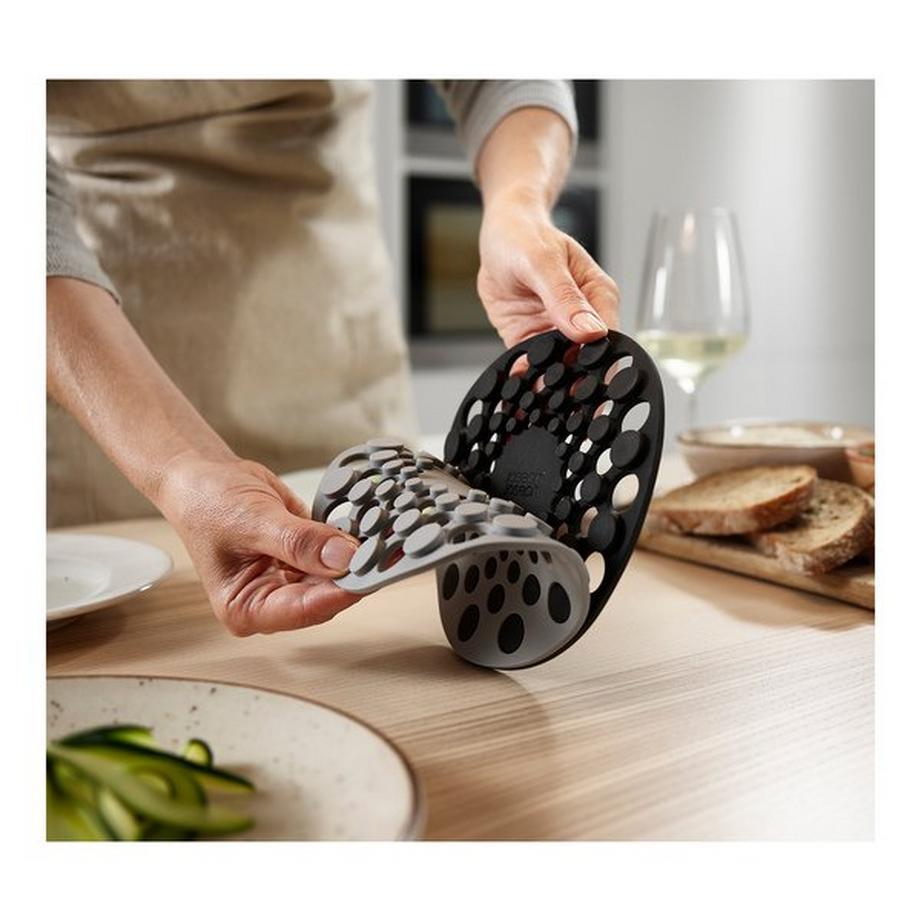 Joseph Joseph Pfannenuntersetzer Spot-On 