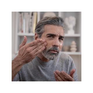 WAR PAINT FOUNDATION Tinted Moisturiser 