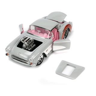 JADA  Bugs Bunny & 1957 Chevrolet Corvette 1:24 