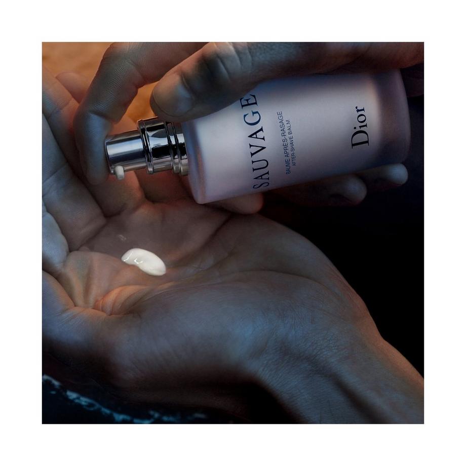 Dior SAUVAGE Sauvage Balsamo Dopobarba Profumato – Lenisce Ee Idrata 