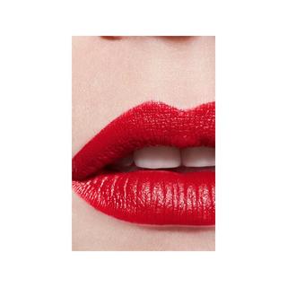 CHANEL ROUGE ALLURE L'EXTRAIT  IL ROSSETTO AD ALTA INTENSITÀ ESTRATTO DI LUCE E TRATTAMENTO RICARICABILE 