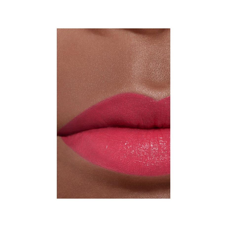 CHANEL ROUGE ALLURE L'EXTRAIT  LE ROUGE HAUTE INTENSITÉ. EXTRAIT DE LUMIÈRE ET DE SOIN. RECHARGEABLE 
