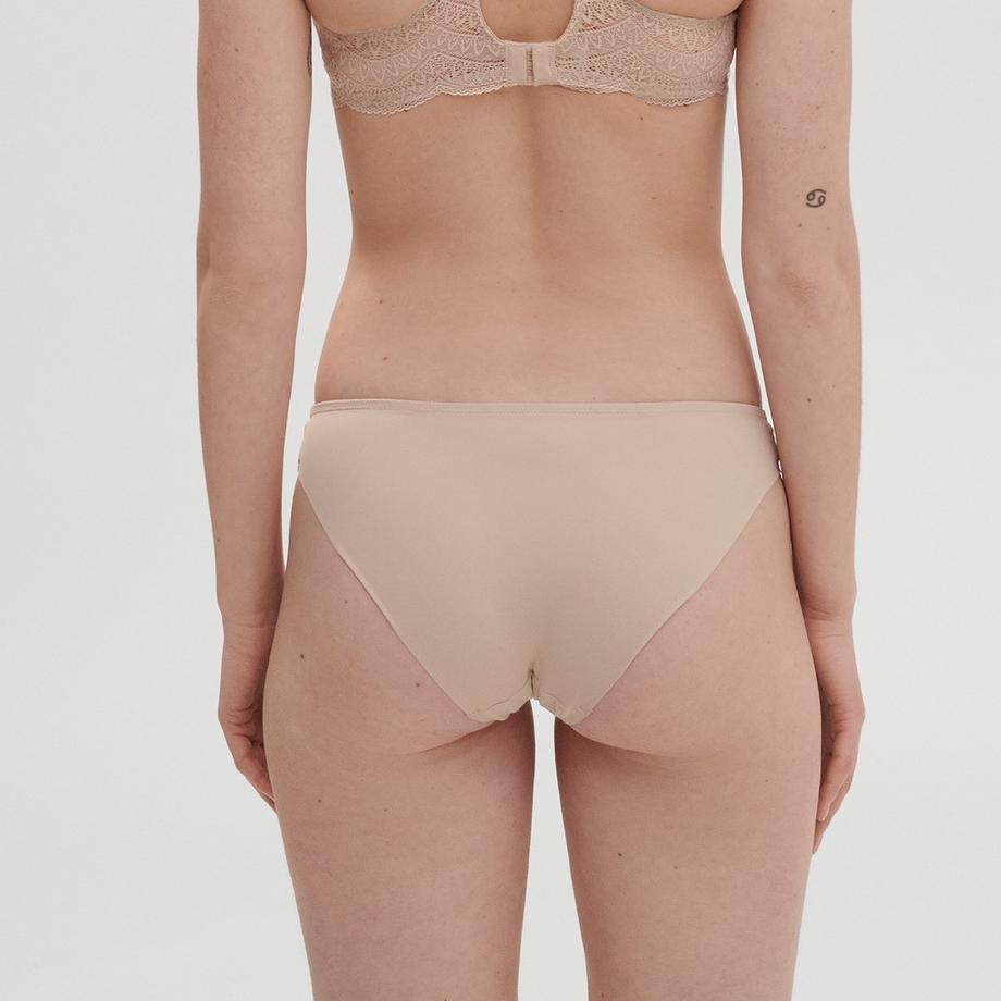 SIMONE PERELE KARMA Slip en Dentelle  