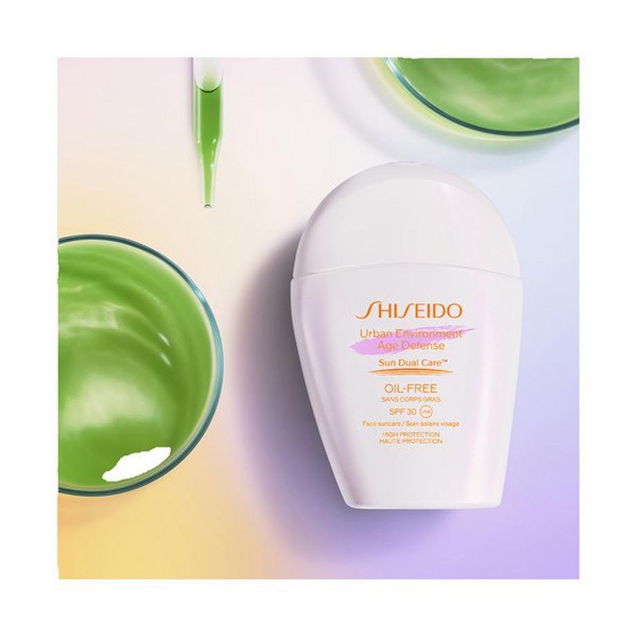 SHISEIDO  Urban Environment Age Defense Oil-Free SPF 30 