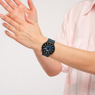 swatch  BIG BOLD NIGHT TRIP PAY! Horloge analogique 