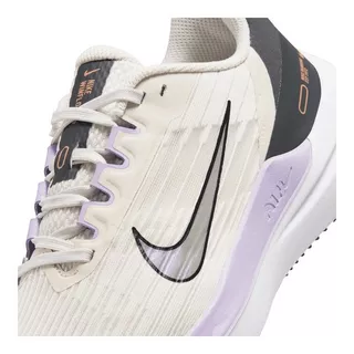 NIKE Air Winflo 9 Chaussure running Ecru
