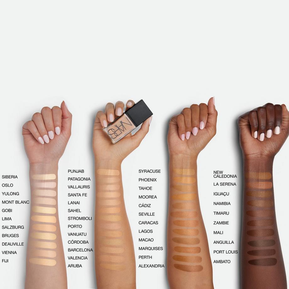 Nars Light Reflecting Foundation Fondotinta coprente 