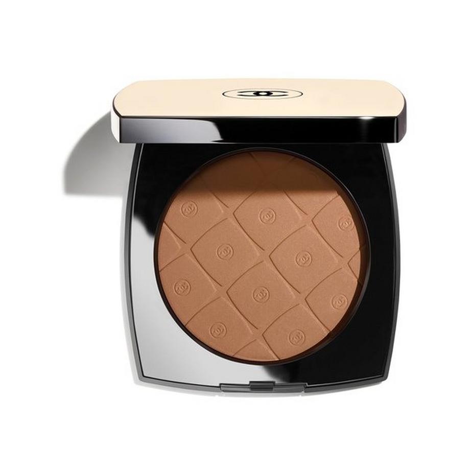 CHANEL LES BEIGES MAXI POUDRE BELLE MINE ENSOLEILLÉE PUDER MIT SONNENBRÄUNE-EFFEKT. GESICHT UND KÖRPER. MAXI-FORMAT. 