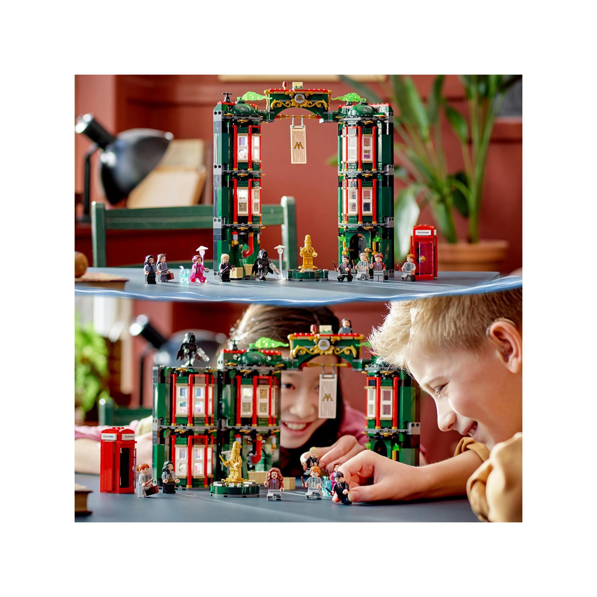 LEGO®  76403 Le ministère de la Magie 