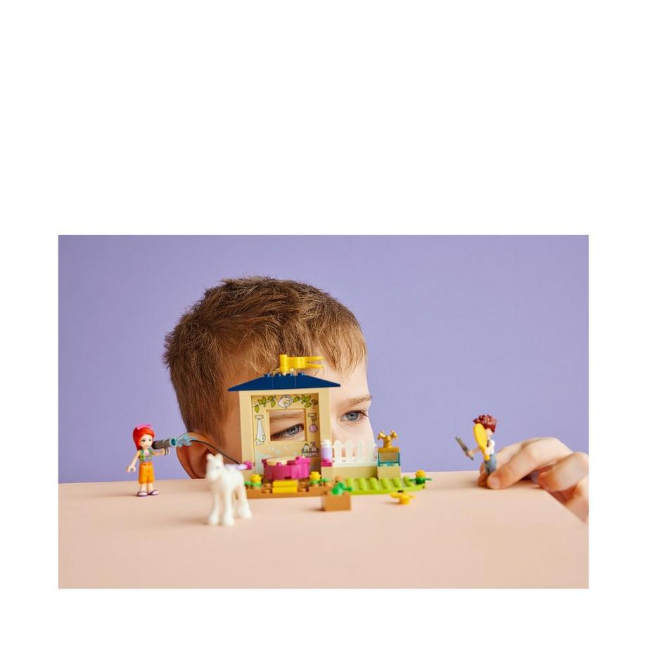 LEGO®  41696 Stalla di toelettatura dei pony 