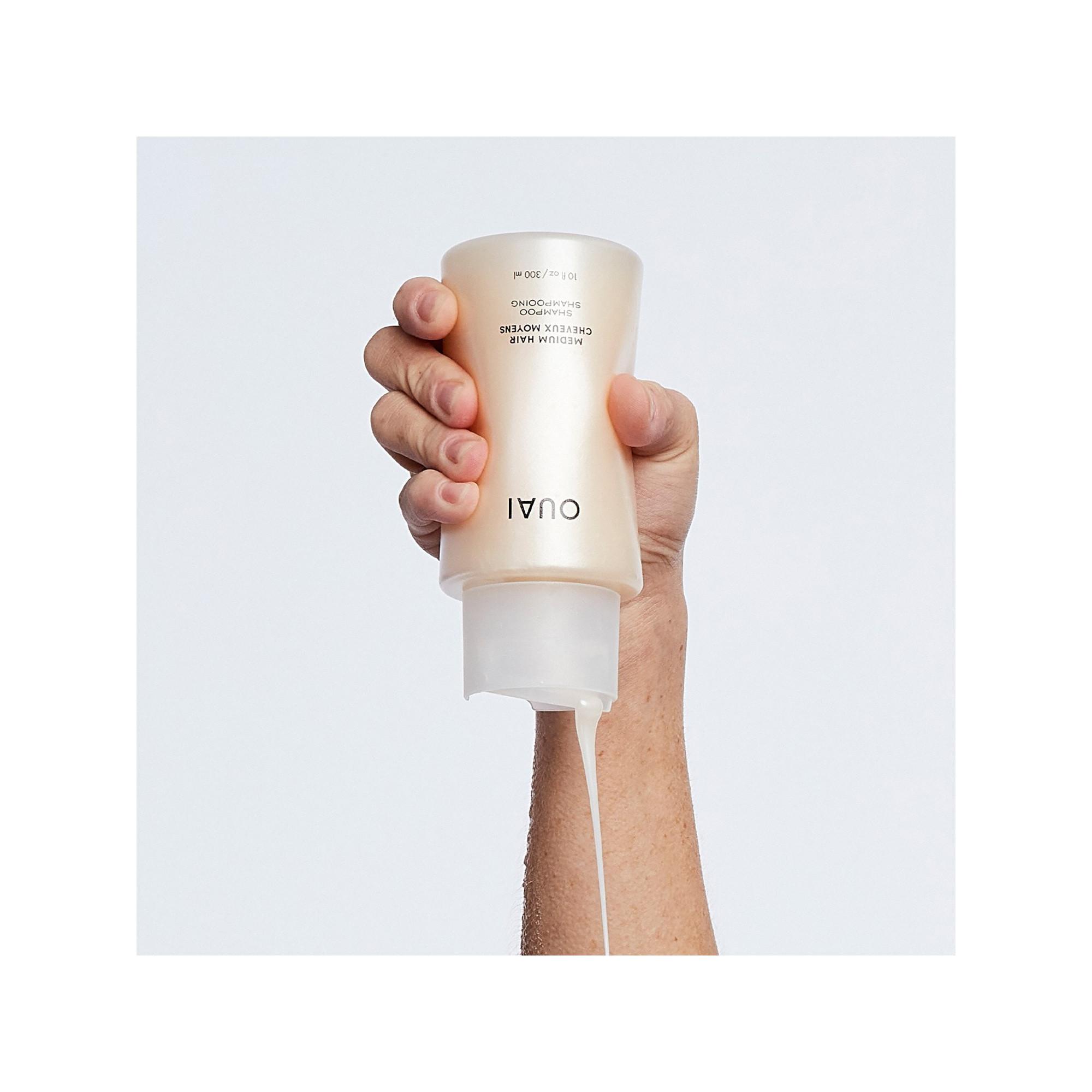 OUAI HAIRCARE Medium Hair Shampoo Per Capelli Normali 