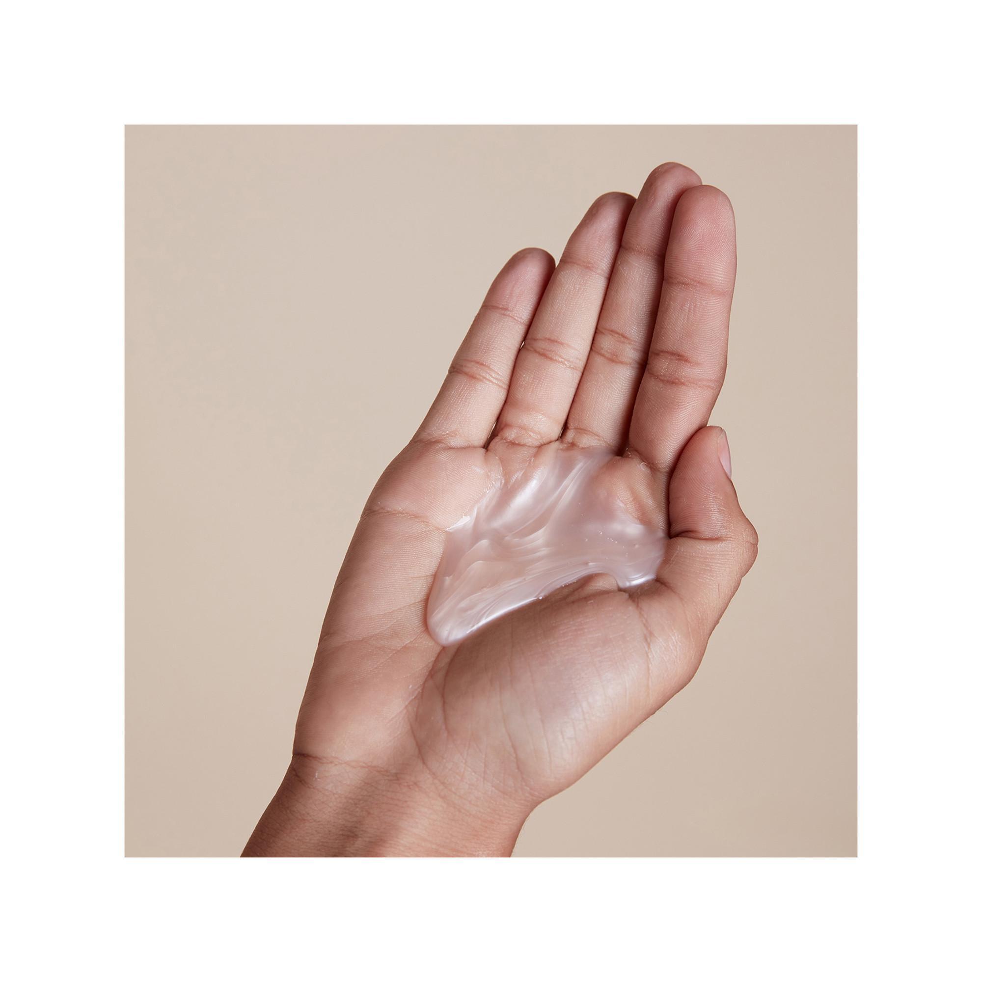 OUAI HAIRCARE Medium Hair Shampoo Für Mitteldickes Haar 