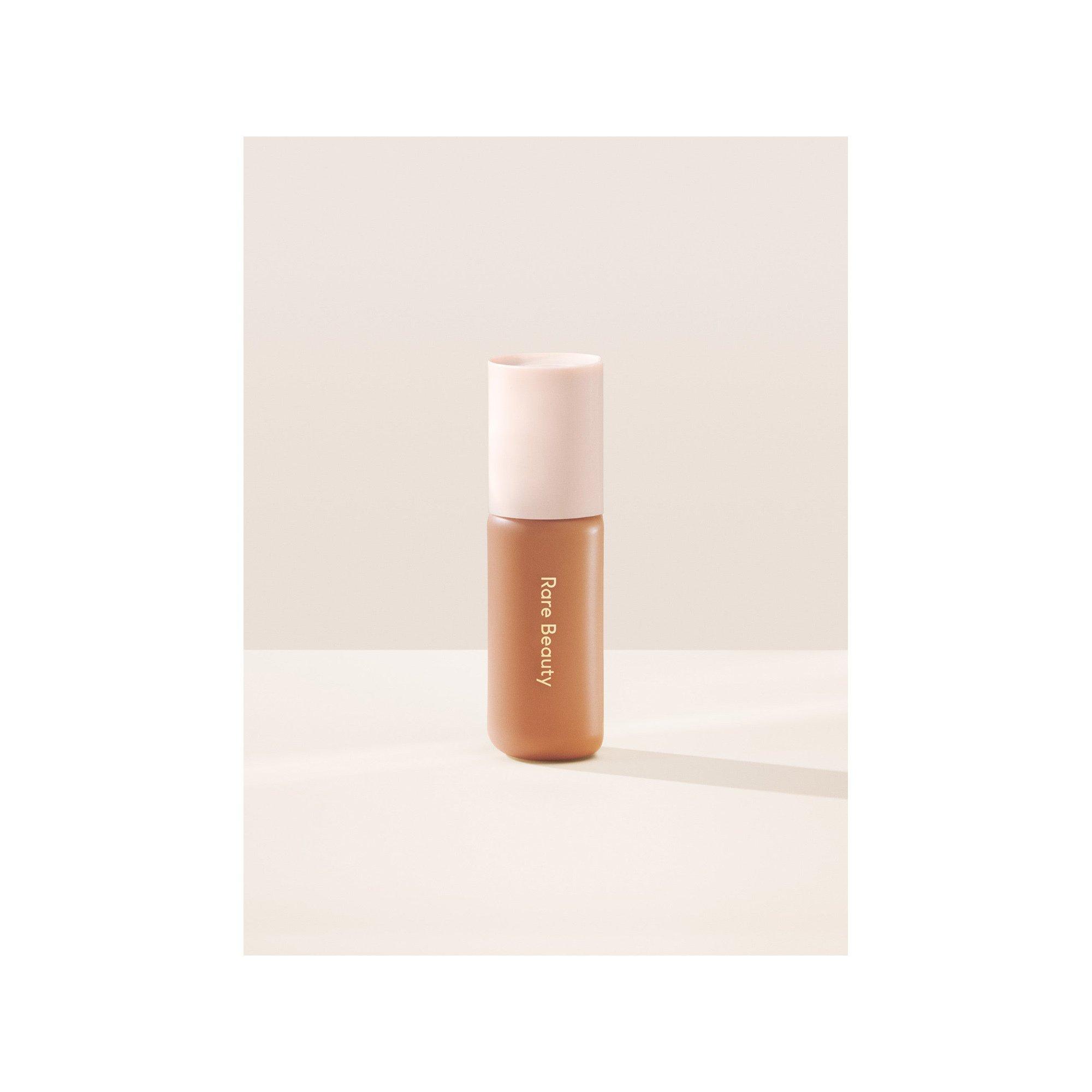 RARE BEAUTY Positive Light Tinted Moisturizer - Foundation  