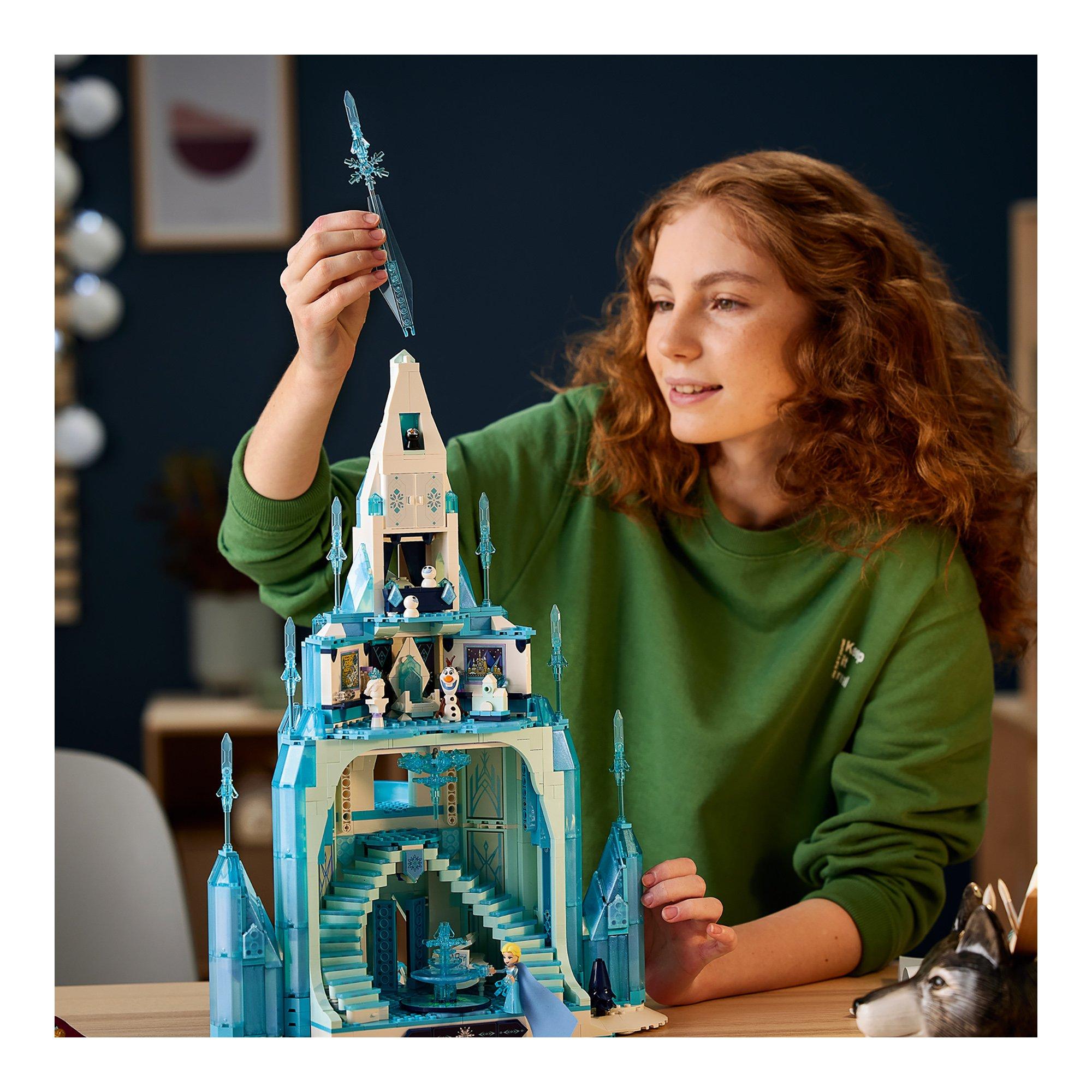 LEGO  43197 Le château de glace 
