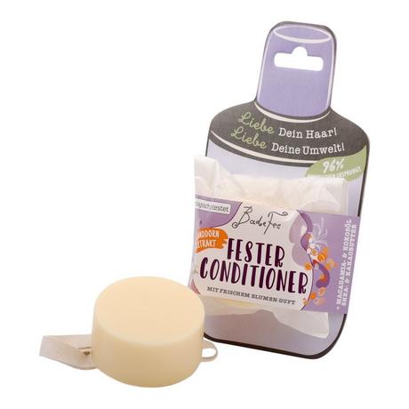 BadeFee 
Hairy, solid conditioner
 with sea buckthorn and rosemary for every hair type. Balsamo solido con olivello spinoso e rosmarino per ogni tipo di capello 